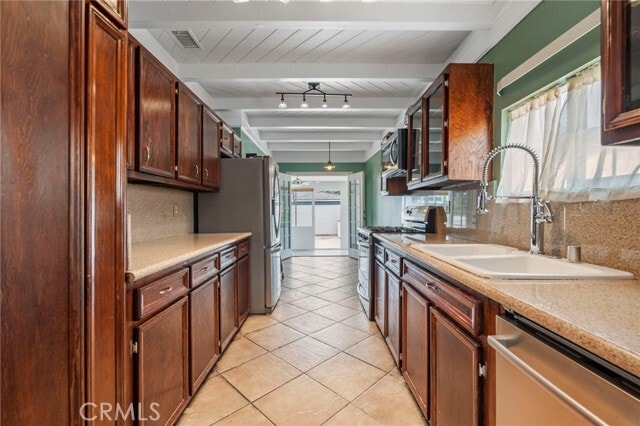 Building Photo - 5032 W 135th St