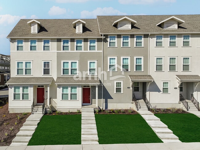 Building Photo - 6022 W Copper Hawk Dr