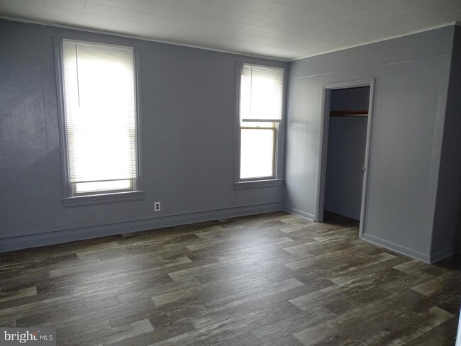 Foto del edificio - 636 Broad St