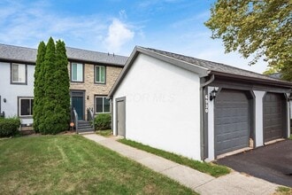 Building Photo - 6930 Avery Rd