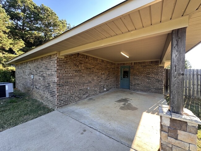 Building Photo - 11365 AR-237