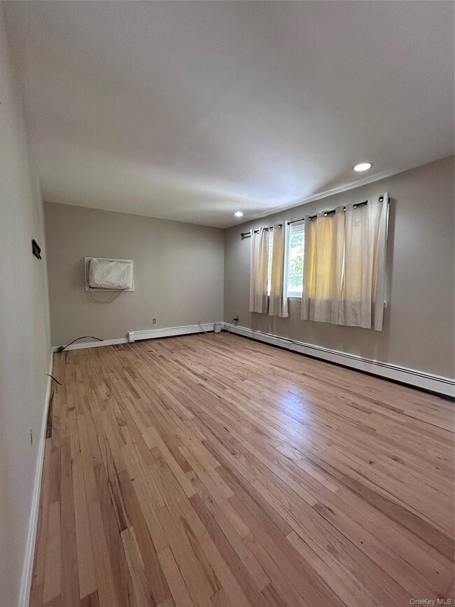 Building Photo - 21A Thorney Ave