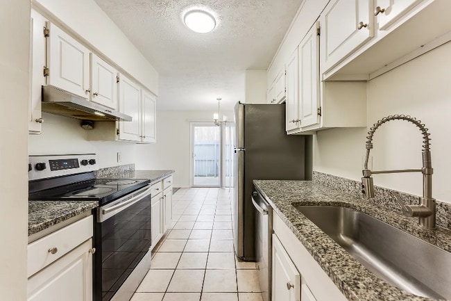 Building Photo - 3758 Mulkey Cir SW