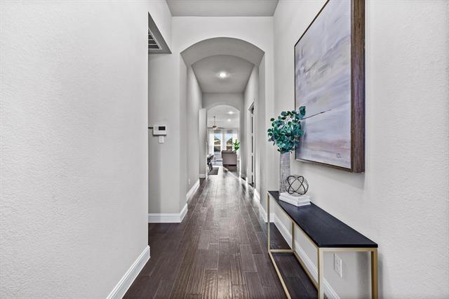 Foto del edificio - 5117 Ember Pl
