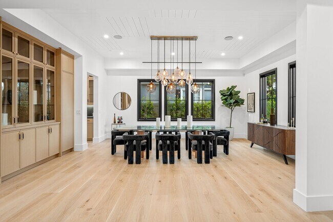 Foto del edificio - 4521 Beck Ave