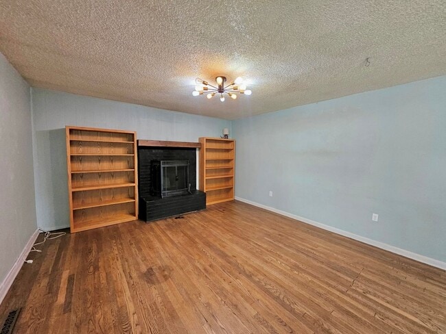 Foto del edificio - Updated one level ranch home close to UCCS!