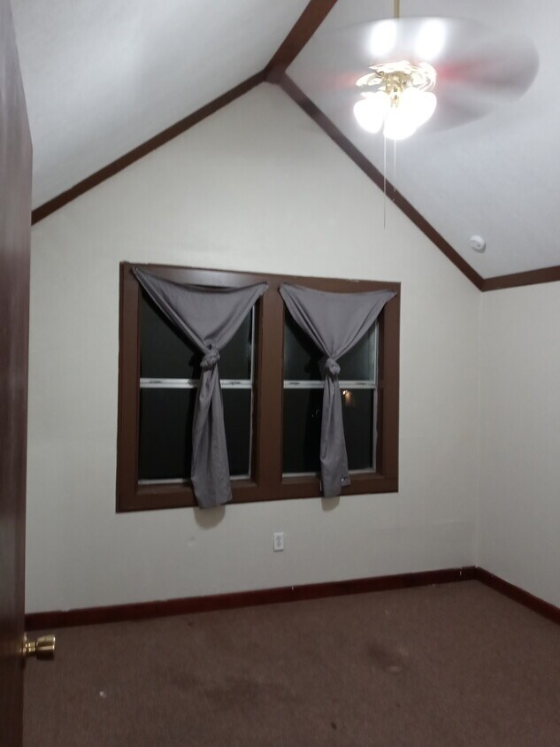 Foto del edificio - 614 Carlson St