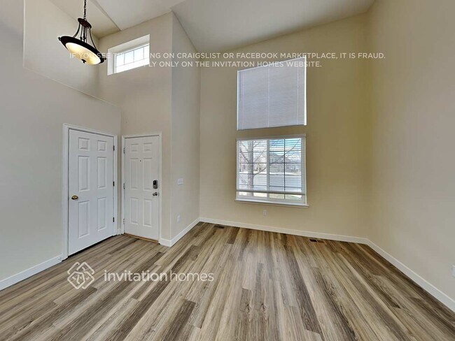 Building Photo - 9822 Chadwick Way