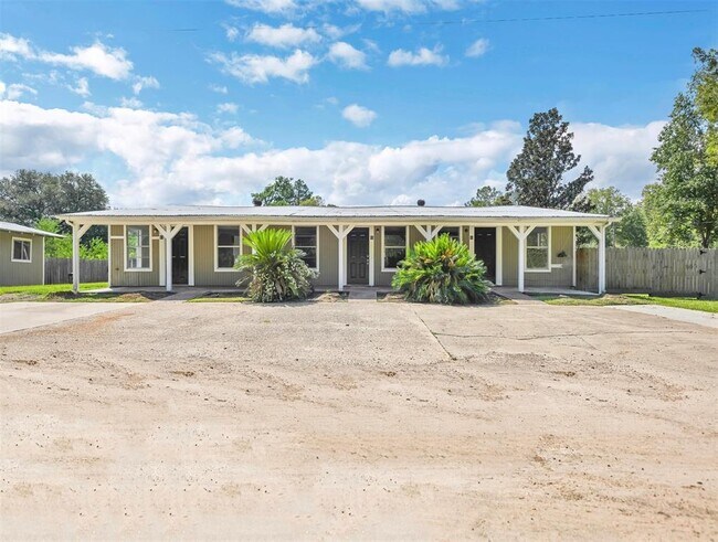 Building Photo - 85 Shag Ln