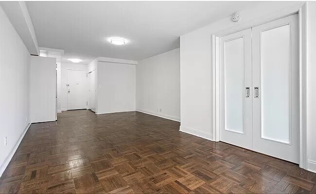 Foto del edificio - 405 E 57th St