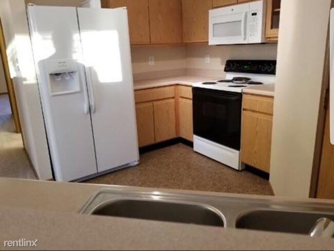 Building Photo - 2 br, 2 bath Condo - 628 Homerun Drive