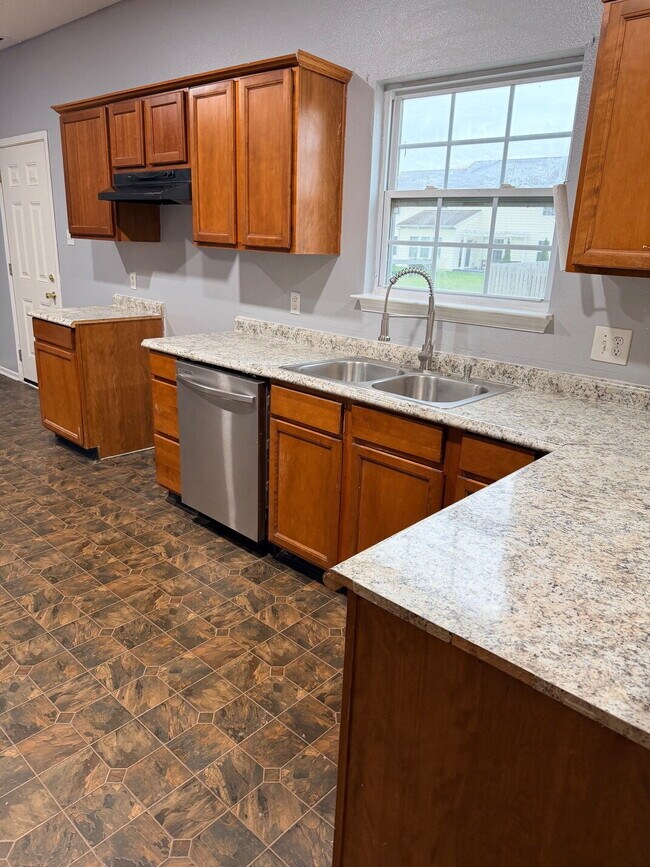 Foto del edificio - 667 Timeless Run