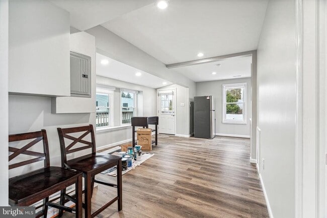 Building Photo - 625 Byberry Rd