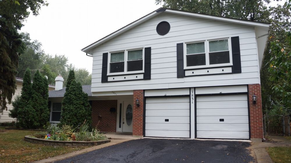 Primary Photo - 7831 Kensington Ln