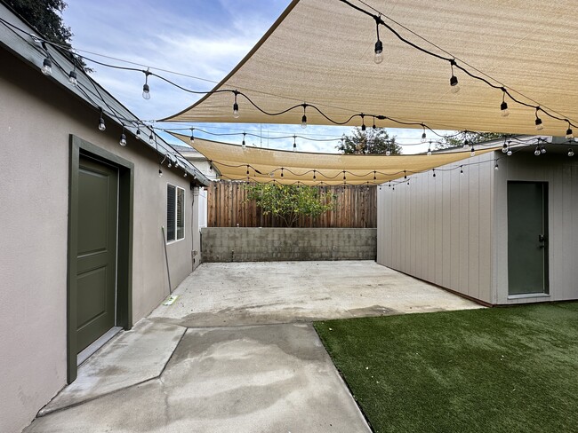 Yard space - 10932 Oro Vista Ave