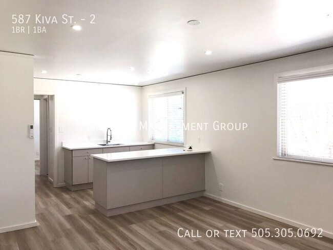 Building Photo - Make this your home! Fully remodeled 1 bed...