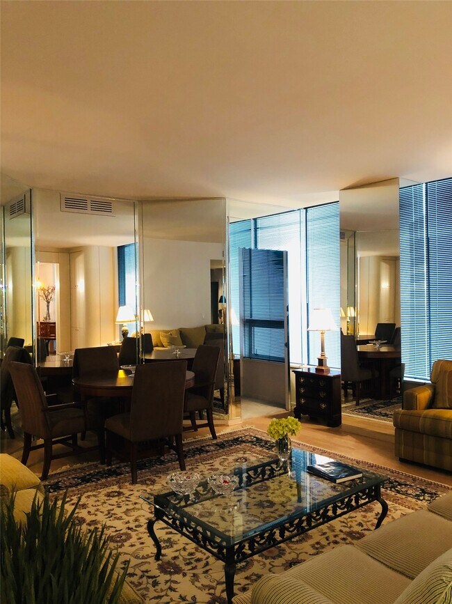 Foto del edificio - 5110 San Felipe St