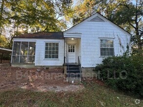Building Photo - 771 Beaumont Cir