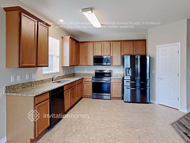 Foto del edificio - 11237 82nd St E