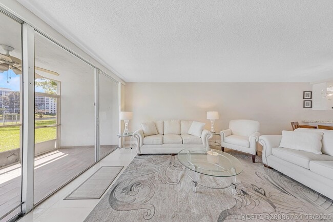 Building Photo - 3091 N Course Dr