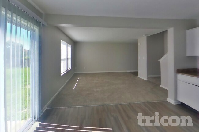 Building Photo - 3203 Brandenburg Dr