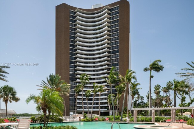 Foto del edificio - 720 NE 69th St
