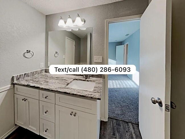 Building Photo - 5509 Tiara Ct