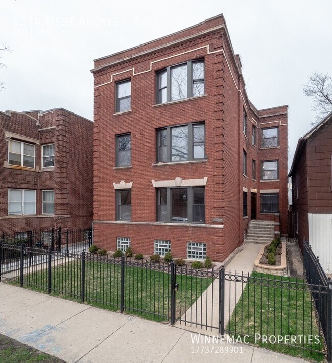 Building Photo - 1314 W Argyle St