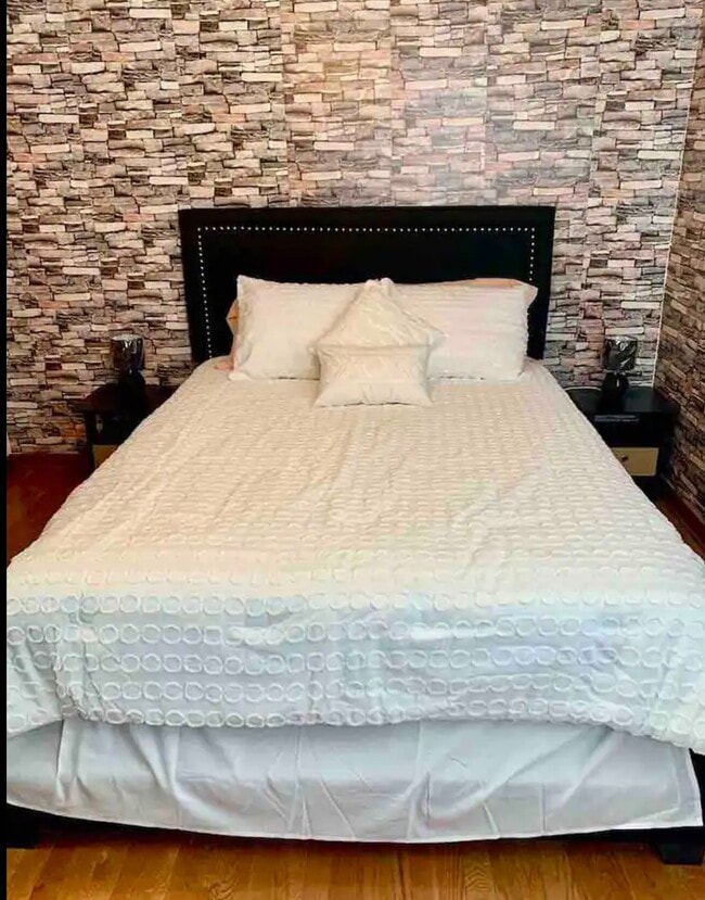 Building Photo - 4423 Eberly Ave