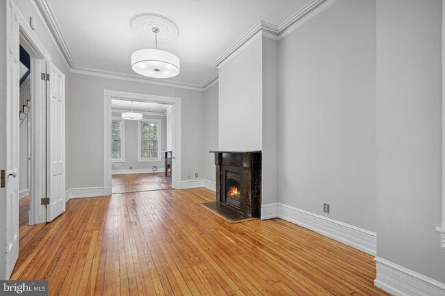 Building Photo - 1313 12th St NW