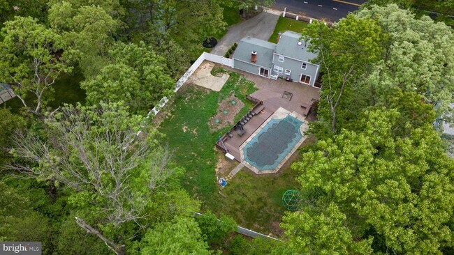 Foto del edificio - 1069 Porchtown Rd