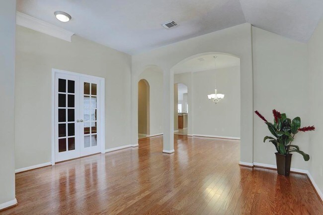 Building Photo - 27211 Camden Glen Ln