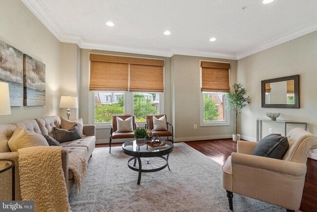 Foto del edificio - 4531 Westhall Dr
