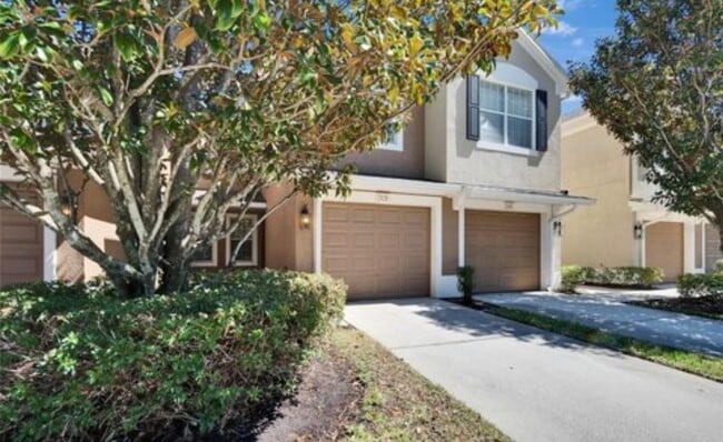 Building Photo - 2128 River Turia Cir