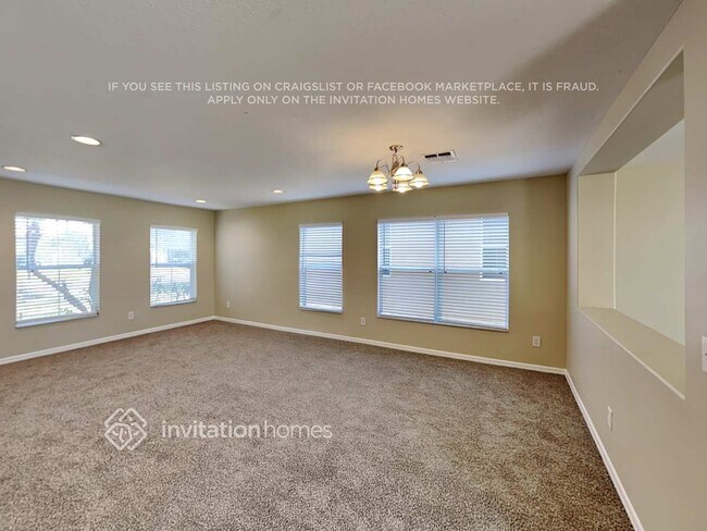 Building Photo - 15262 Galbi Dr