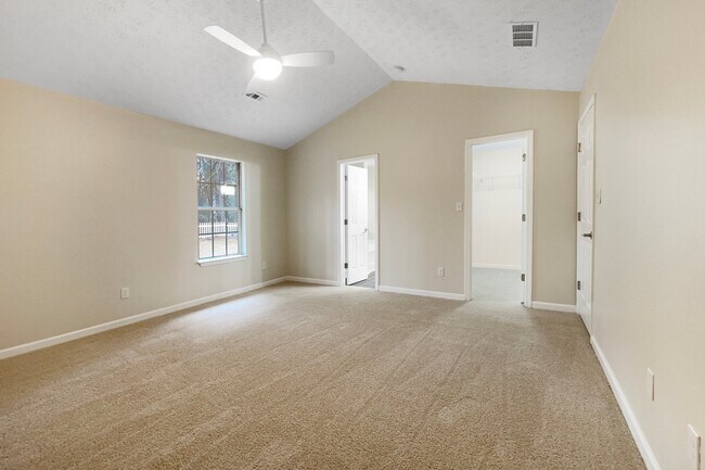 Building Photo - 773 Fieldstone Dr