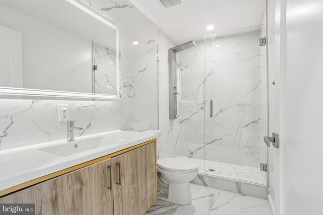 Foto del edificio - 1201 Vine St