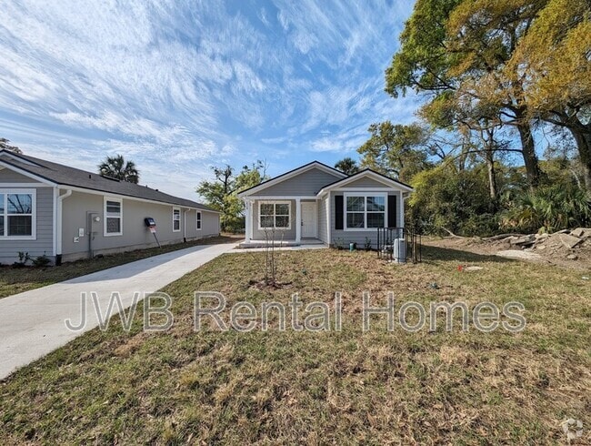 Building Photo - 2037 Meharry Ave