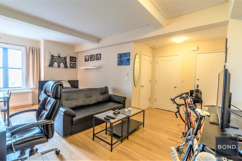 Primary Photo - 230 Riverside Dr