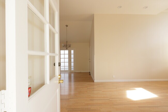 Al ingresar a la Puerta principal - 4 Summerfield