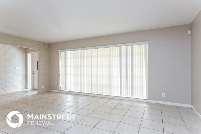 Foto del edificio - 1461 Wyndcliff Dr