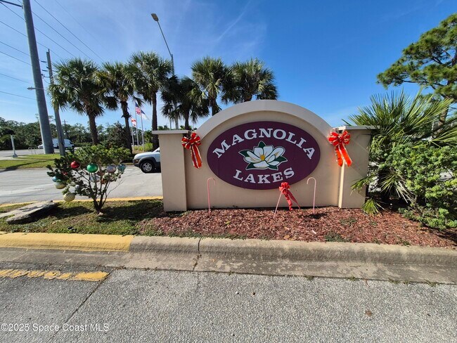 Foto del edificio - 1278 White Oak Cir