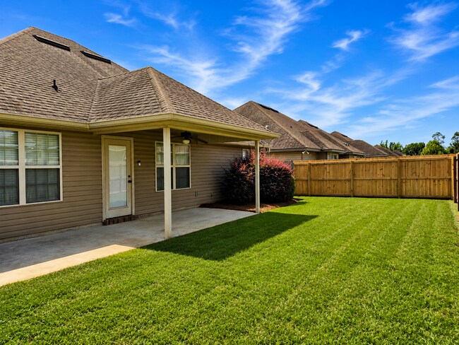 Foto del edificio - 4103 Willow Round Rd
