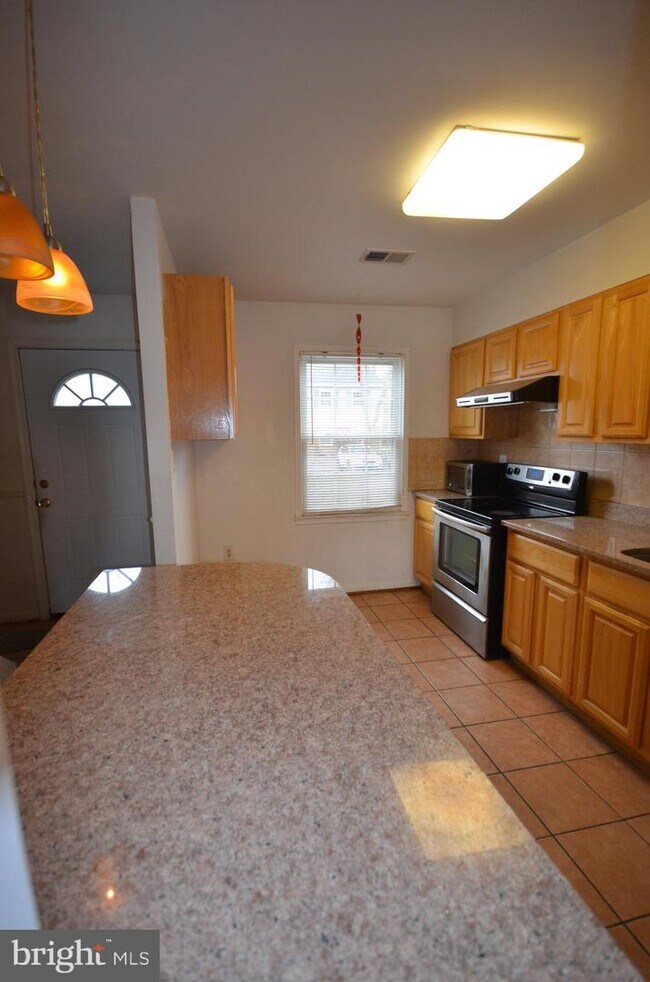 Foto del edificio - 7507 Bosbury Ct