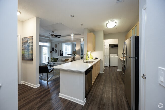 2HAB, 2BA - 1150 ft² - Woodhaven at Park Bridge Apartments