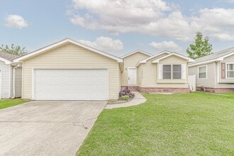 Building Photo - 10210 Berrypatch Ln