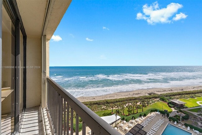 Building Photo - 9500 S Ocean Dr