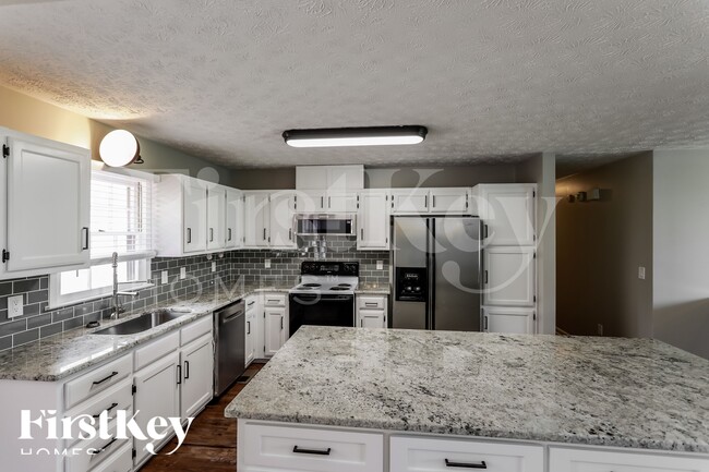 Building Photo - 2097 Blackberry Cir