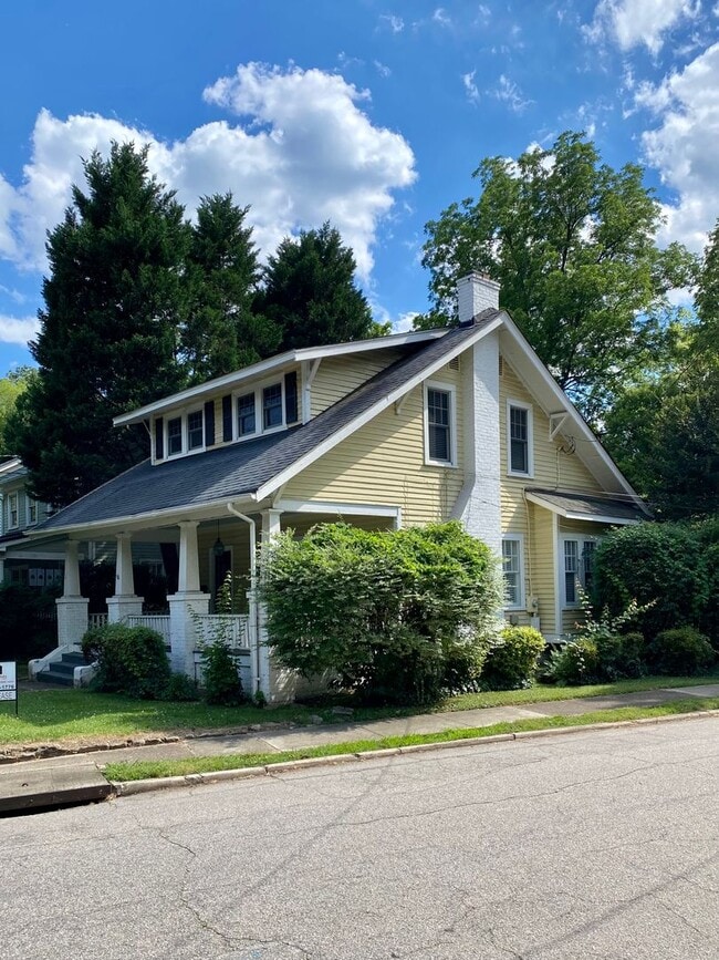 Building Photo - 1833 Glenwood Ave