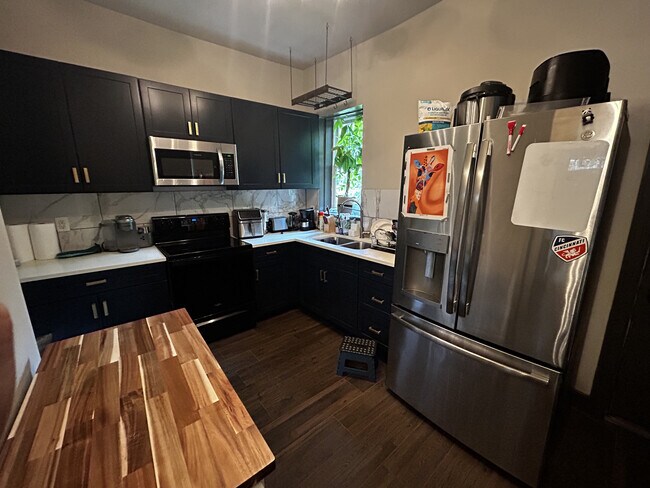 cocina - 2203 Kemper Ln